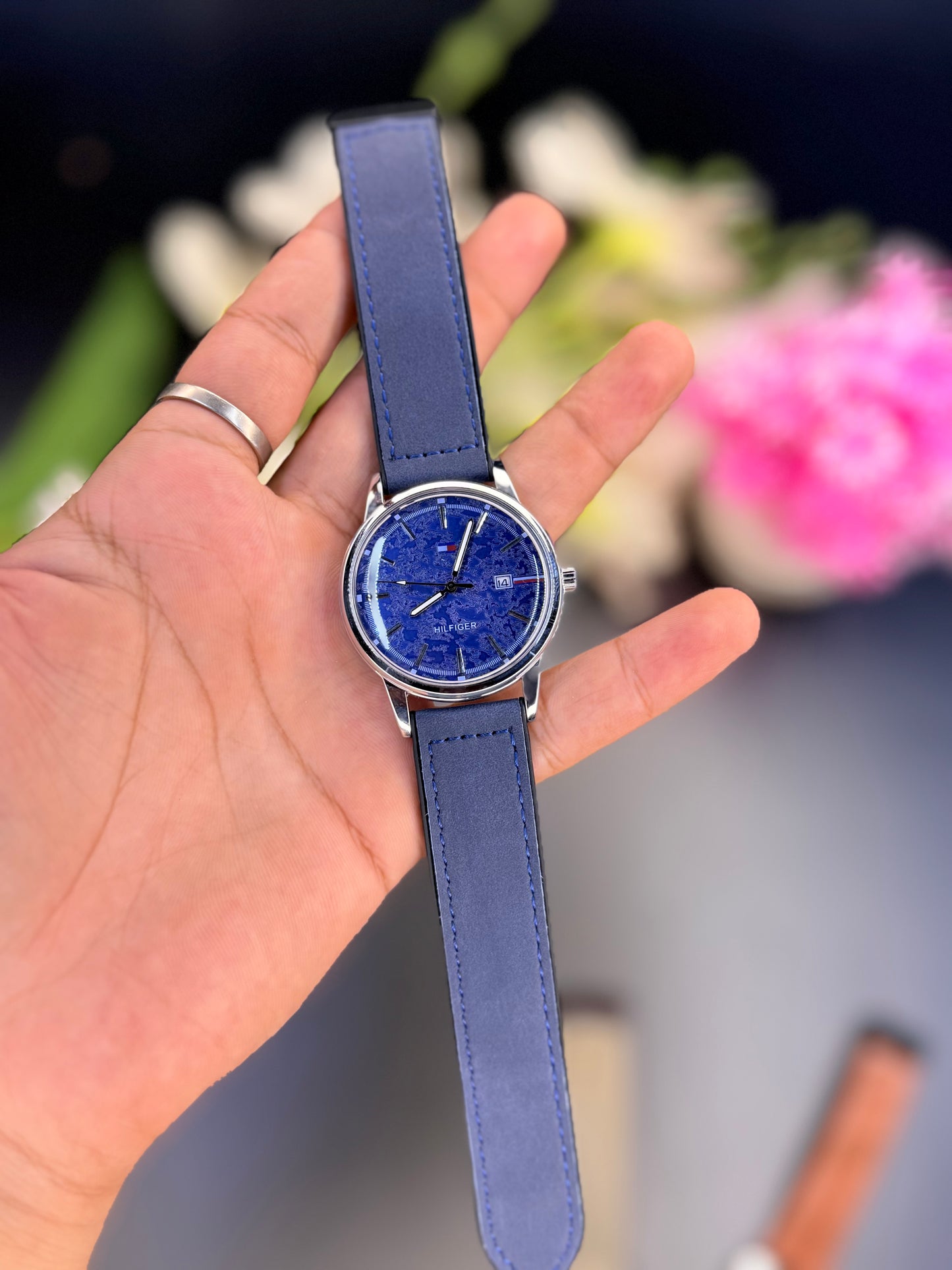 MJ Luxury Magnetic Lock Men’s Watch – Premium Quartz AAA Quality