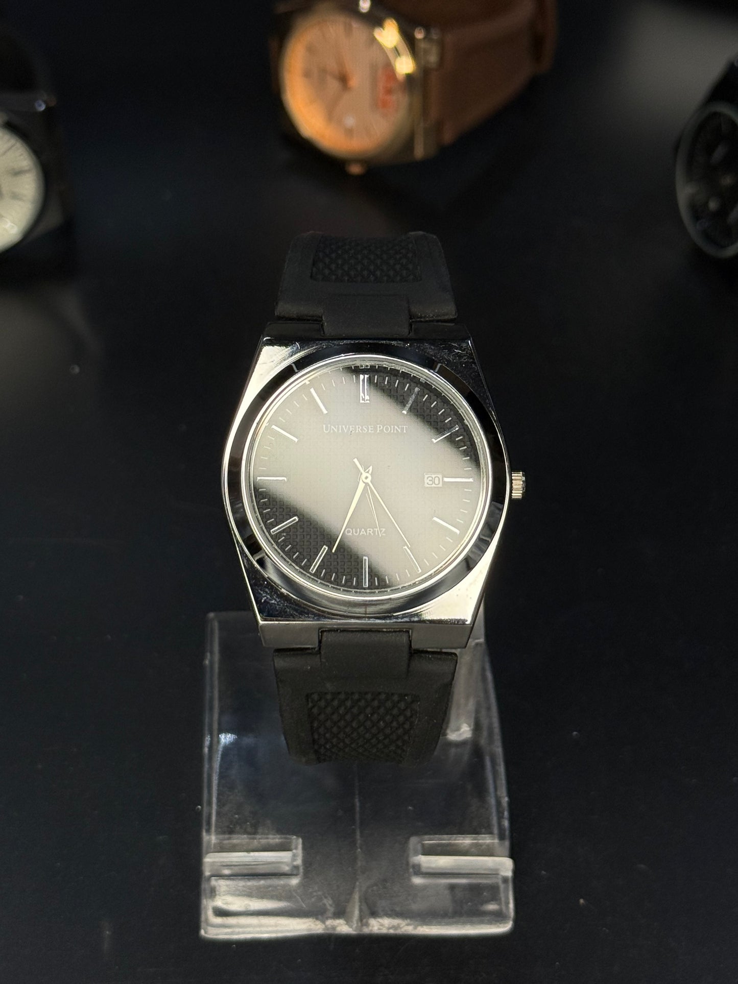 MJ Universe Point Men’s Slim Quartz Watch With Date