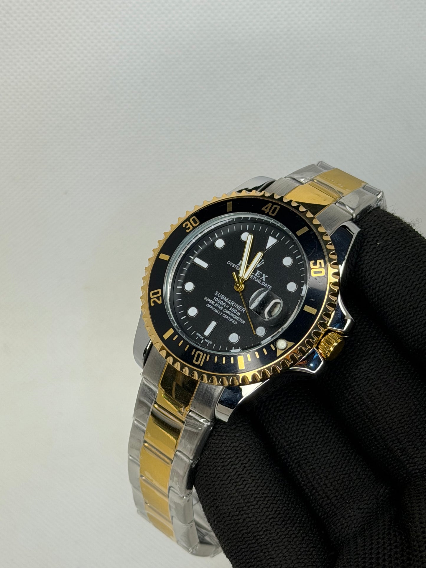 MJ Ocean Pro Two Tone Black Semi Automatic Diver Watch – Stainless Steel