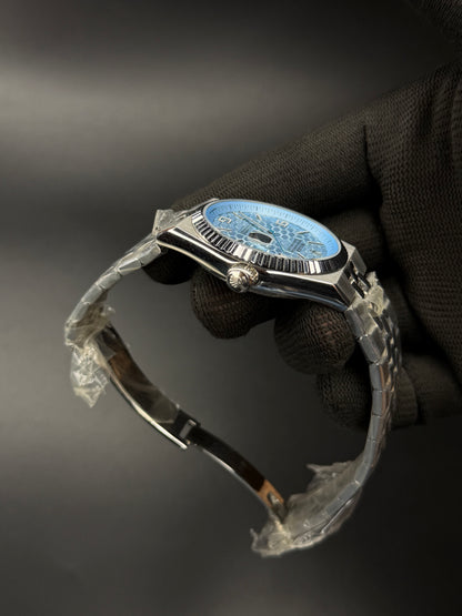 40mm Land Dweller Style Automatic Watch – Ice Blue Honeycomb Dial | Flat Jubilee Bracelet