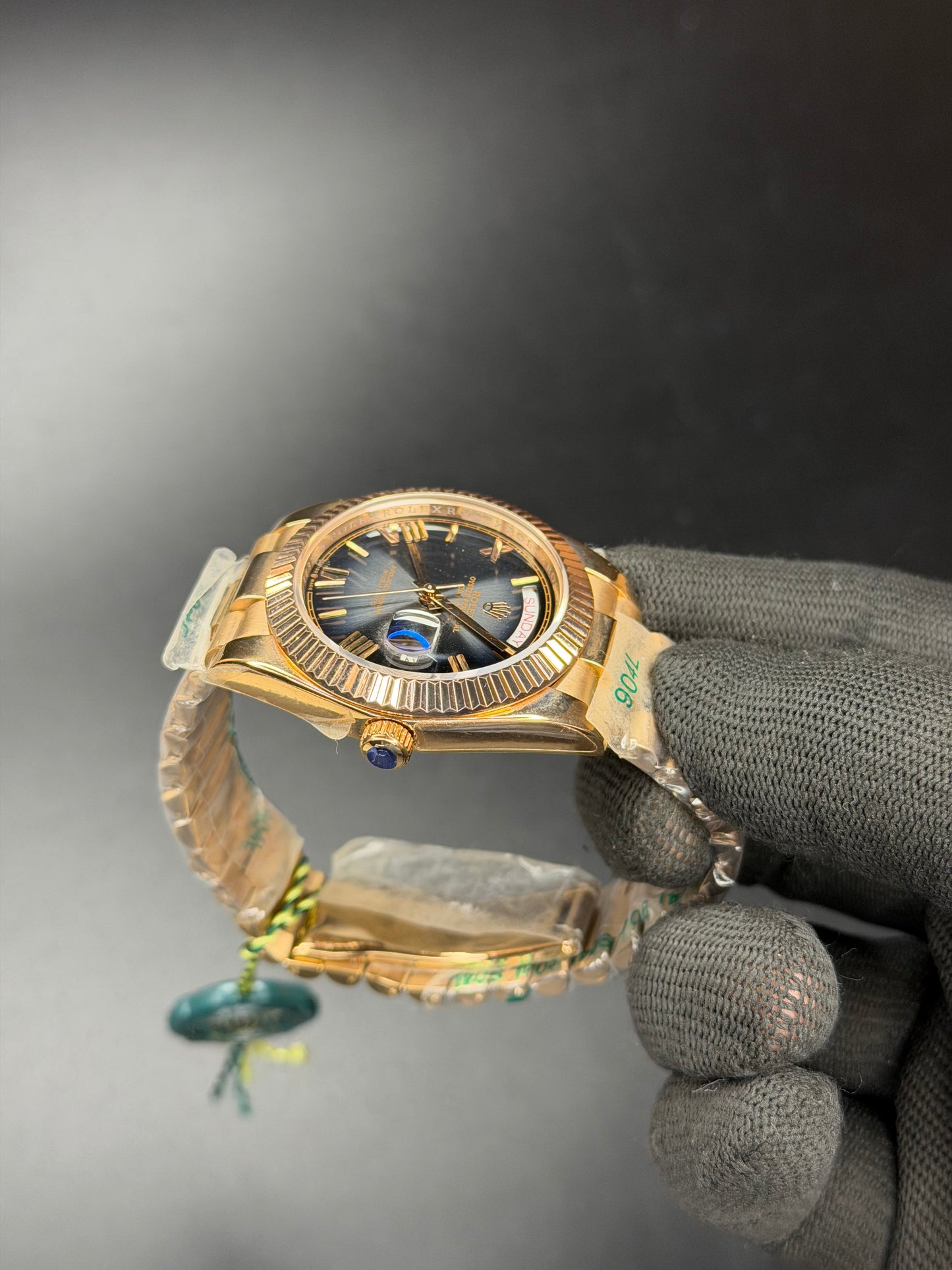 40mm Day-Date Style Automatic Watch – Slate Ombrè Dial | President Bracelet