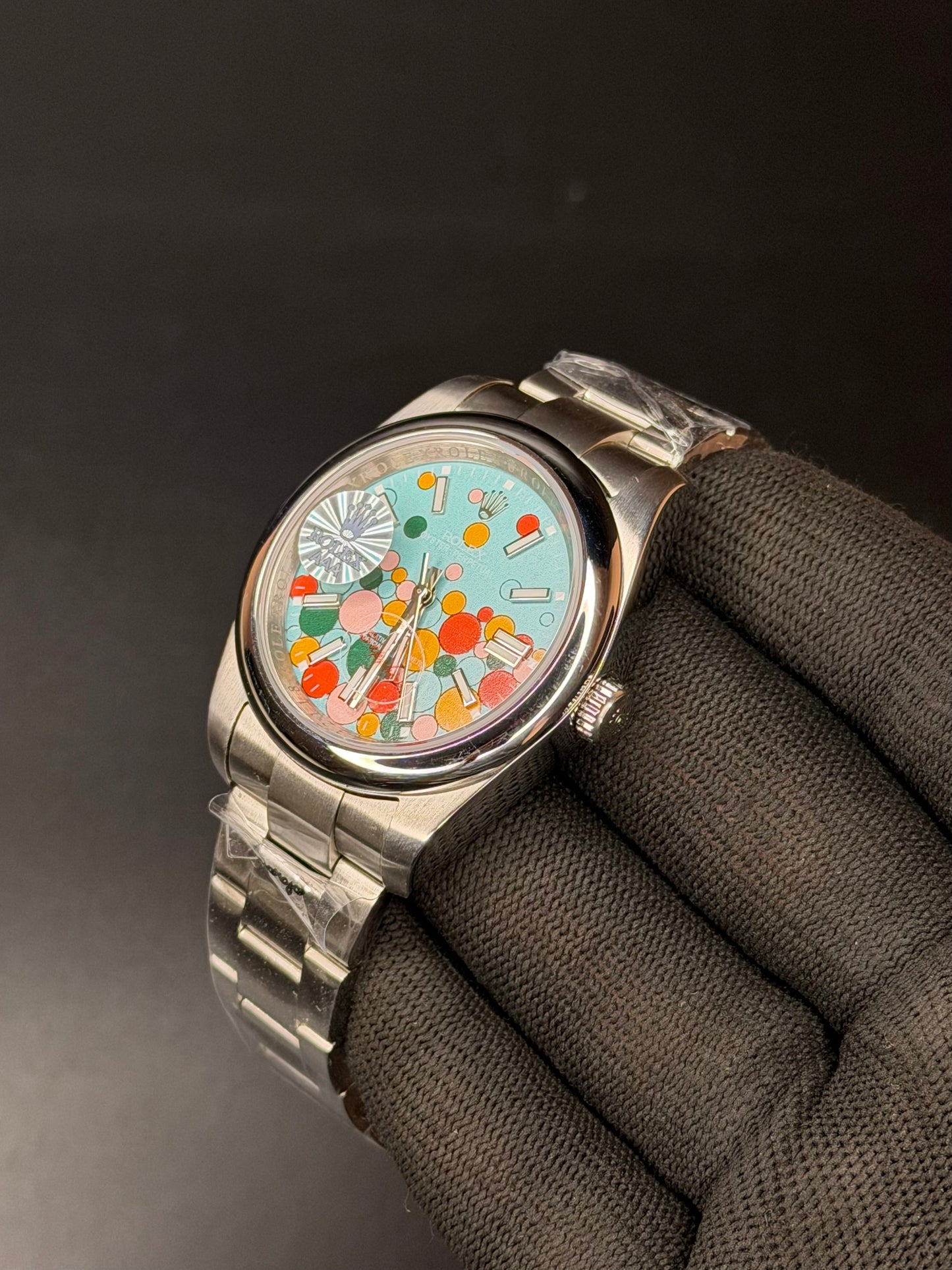 41mm Oyster Style Automatic Watch – Celebration Dial