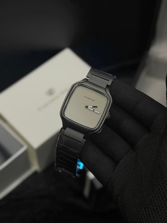 Universe Point Modern Classic Timepiece | Stainless Steel Everyday Watch