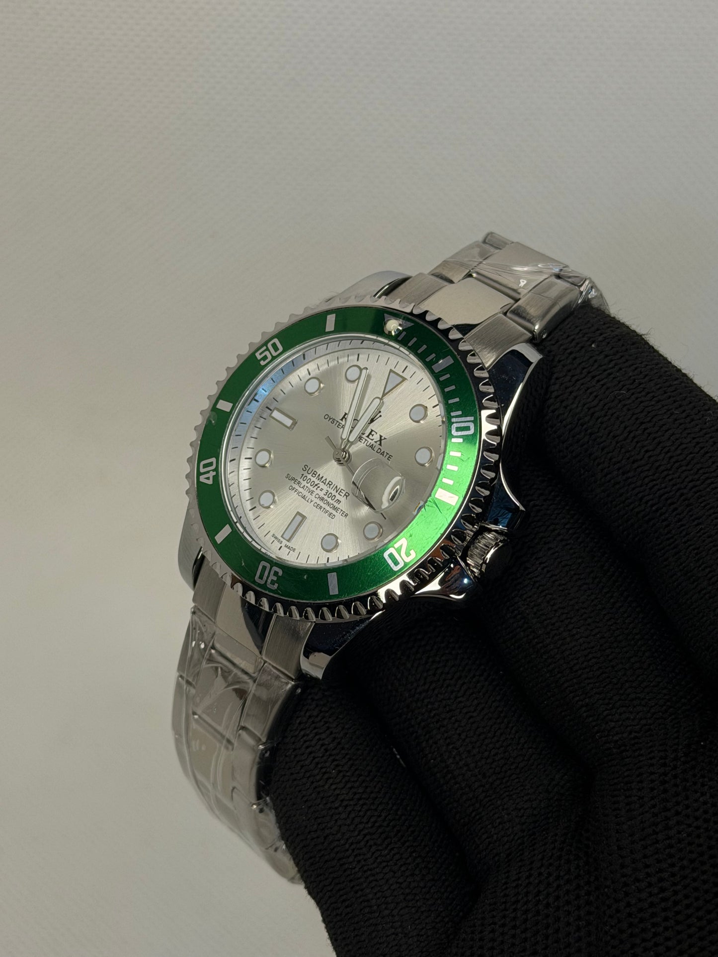 MJ Ocean Pro Green White Dial Semi Automatic Diver Watch – Stainless Steel