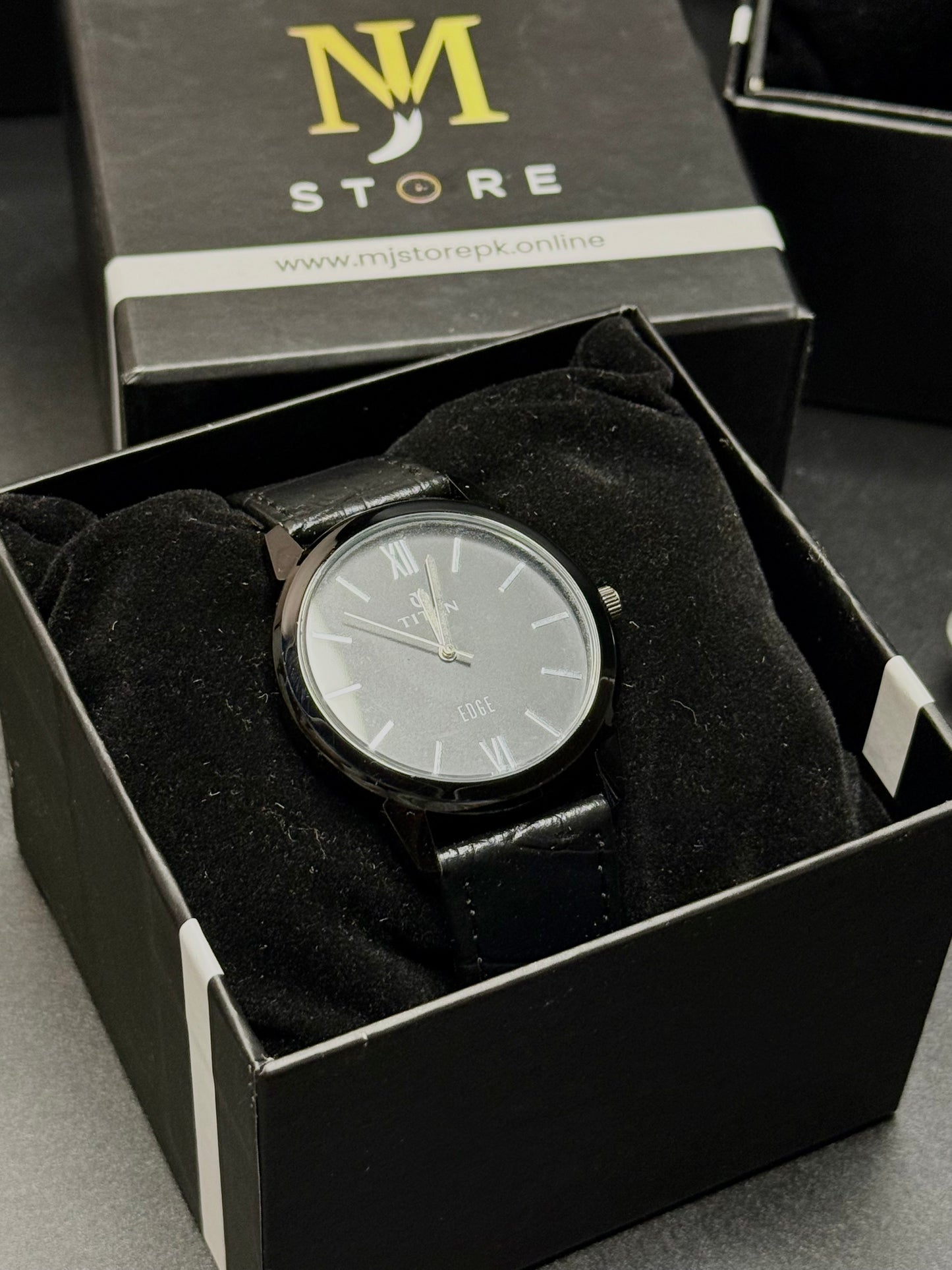 Roman dial leather watch for men MJ Titan Edge black strap